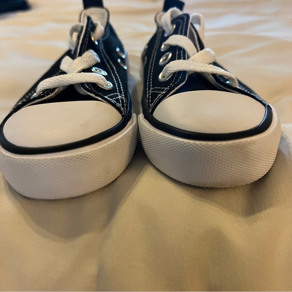 Converse‎ COPY Kids Black and White Sneakers size 9.5/26 - Picture 3 of 9